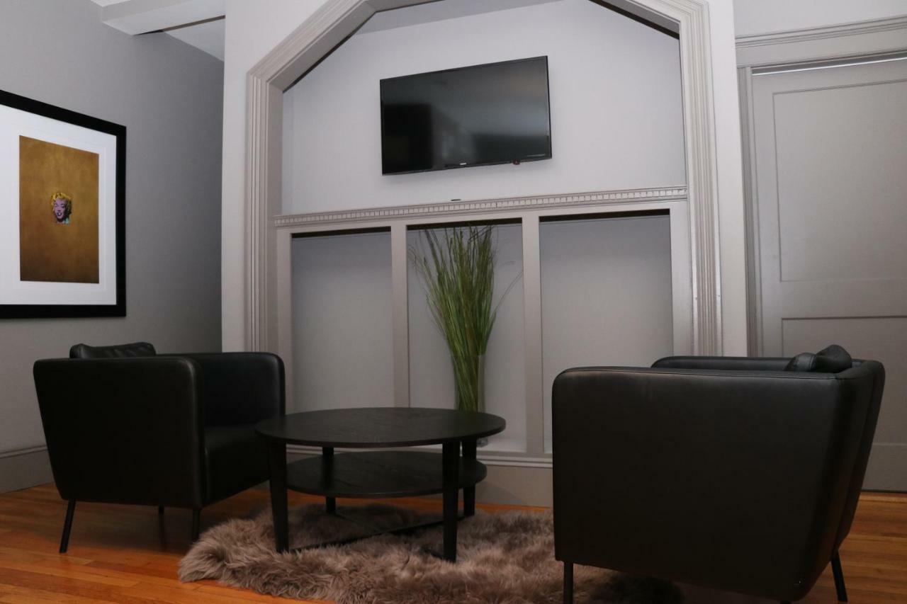 A Stylish Stay W/ A Queen Bed, Heated Floors.. #31 Μπρούκλαϊν Εξωτερικό φωτογραφία